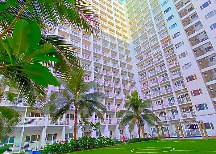 Staycation At Shore 1 Moa By Zurich Management Manila