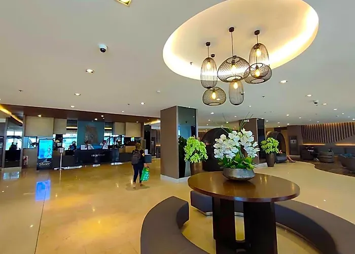 Hotel Staycation At Shore 1 Moa By Zurich Management 4*